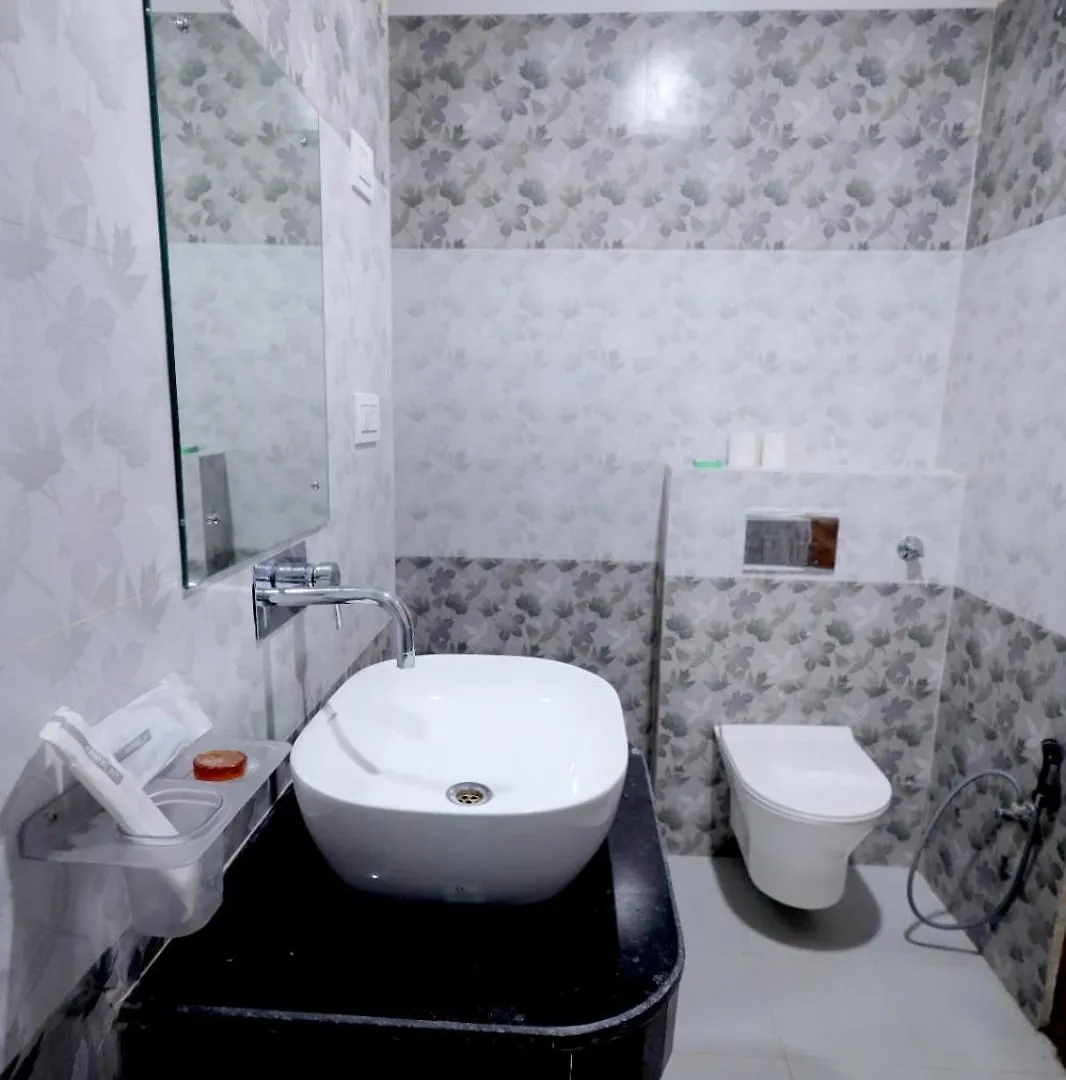 Hotel Smr Palace - Rooftop View Taj Mahal Agra  3*, Agra (Uttar Pradesh)
